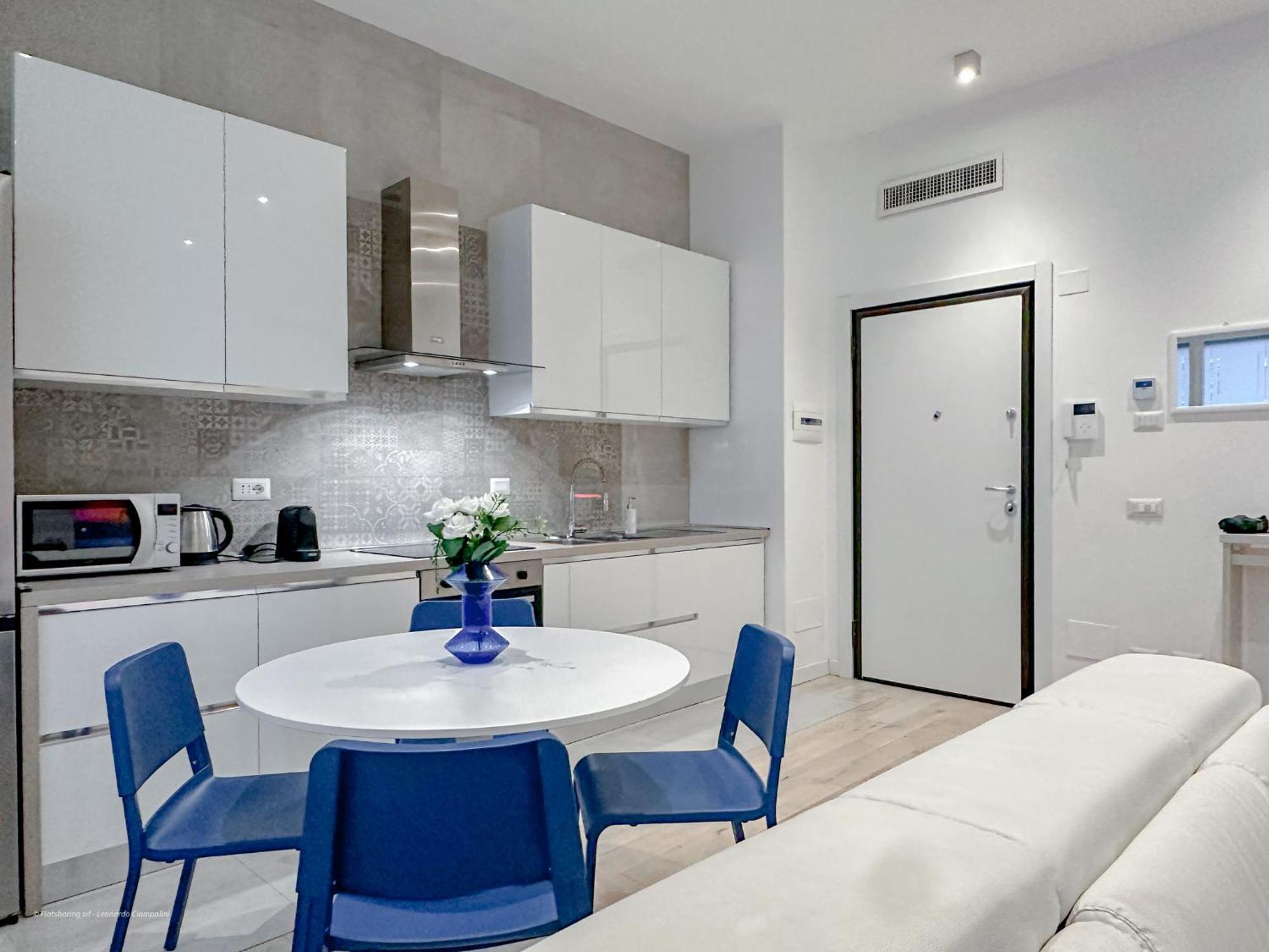 Apartment Santa Croce - 10 Mins From Duomo Milan
