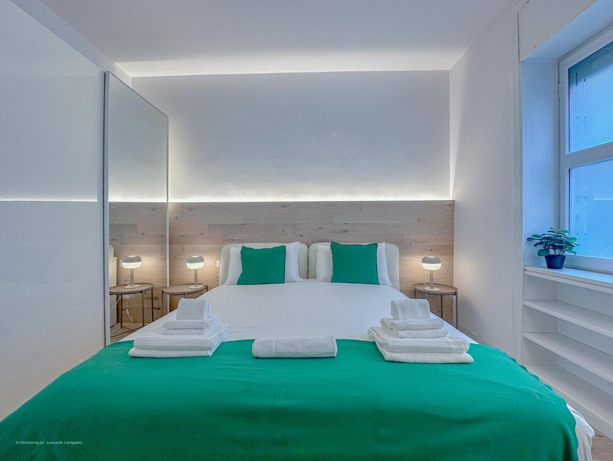 Apartment Santa Croce - 10 Mins From Duomo
